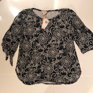 C’est La Vie blouse, size XL, NWT